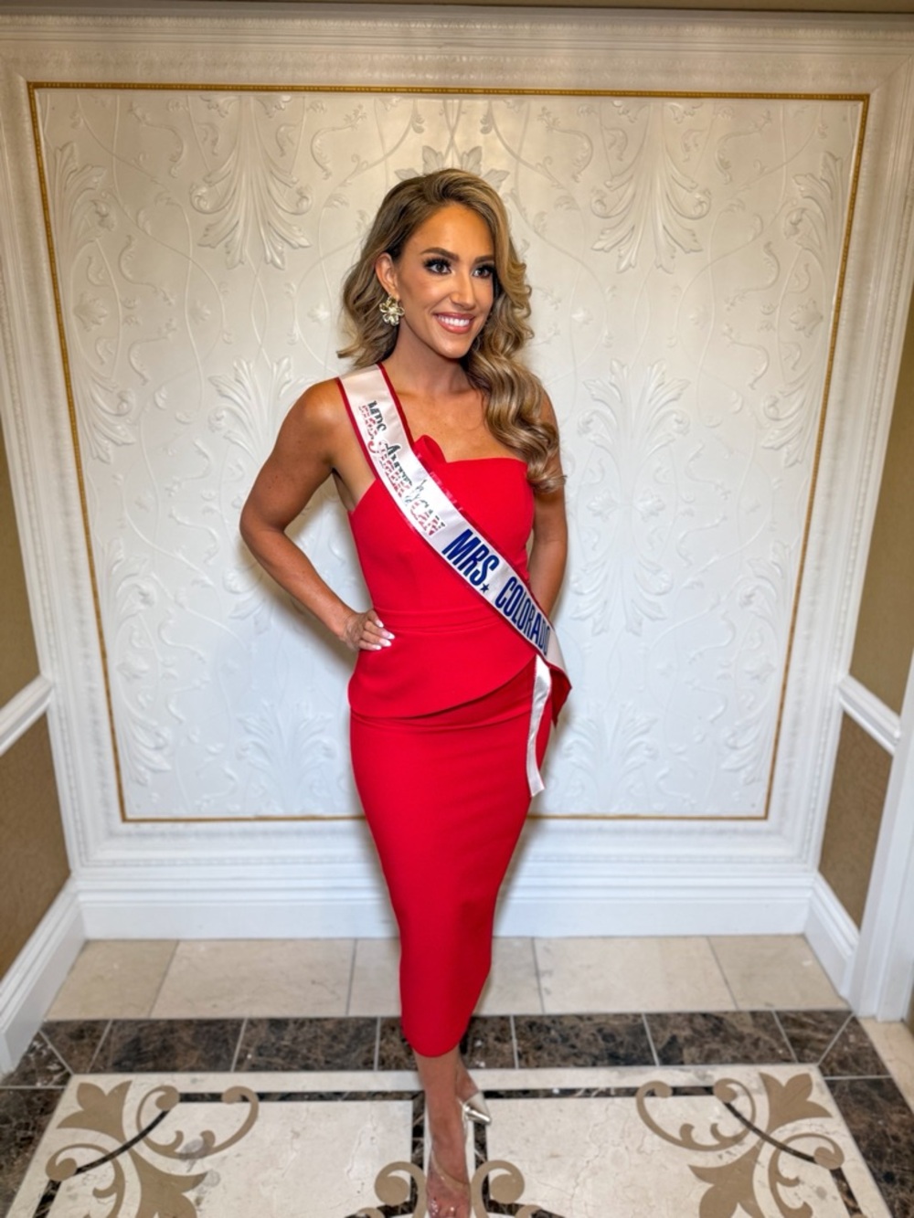 Sleek Red Midi Dress - Strapless Pencil Silhouette